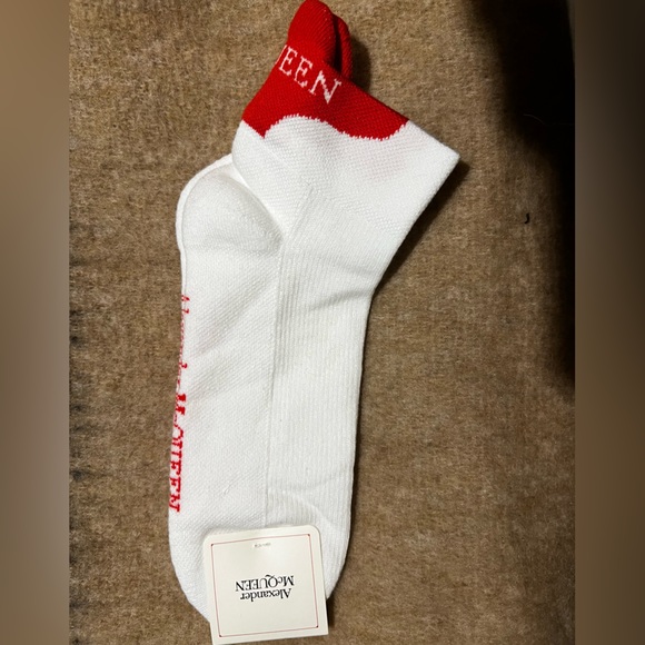 ALEXANDER MCQUEEN socks NWT Women size M - Picture 3 of 6